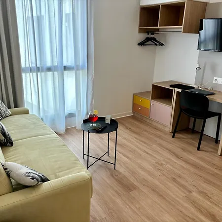 Privilodges Centre Gare Тулон
