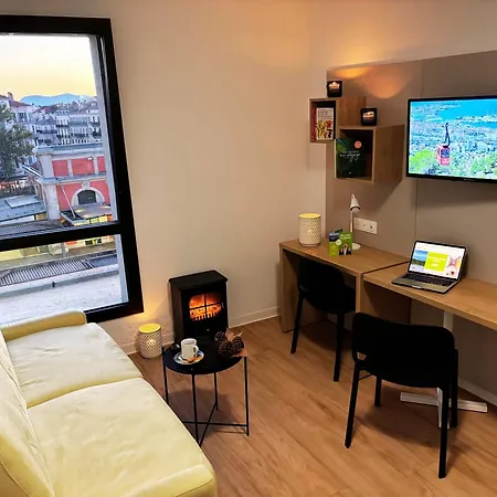 Privilodges Centre Gare Apart Otel Toulon