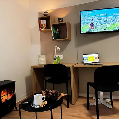 Privilodges Centre Gare Apart Otel
