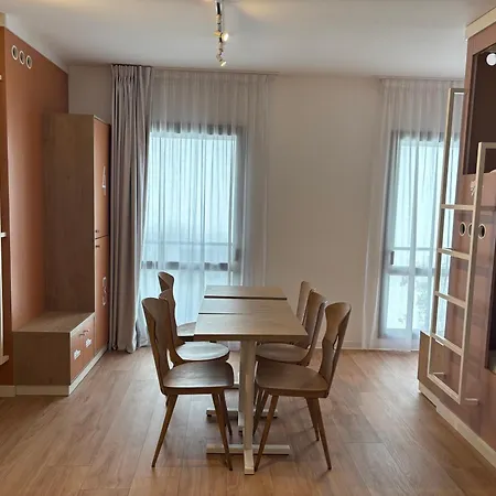 Privilodges Centre Gare 3* Tolón