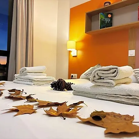 Appart hôtel Privilodges Centre Gare 3*