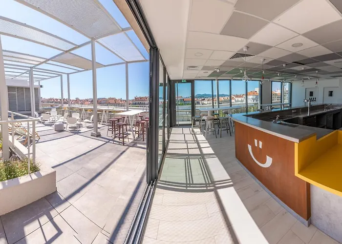 Privilodges Centre Gare Tolón